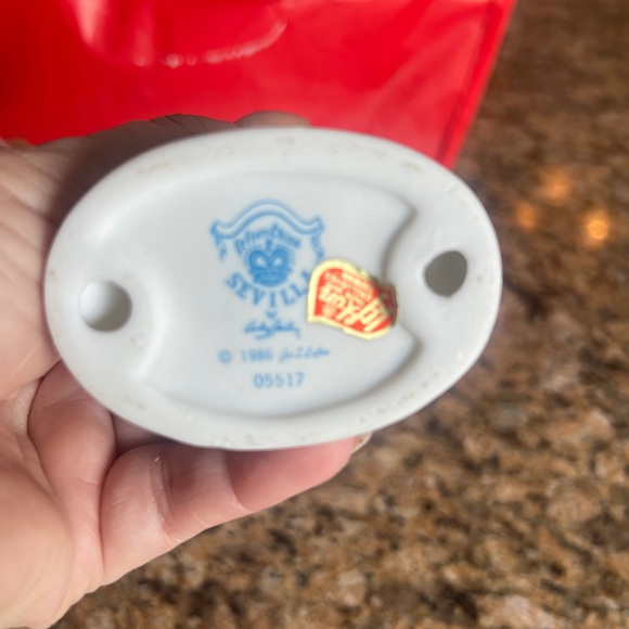 Vintage pair of porcelain clowns figurines - Lefton ‘86 & Dakin ‘84 - Picture 5 of 11